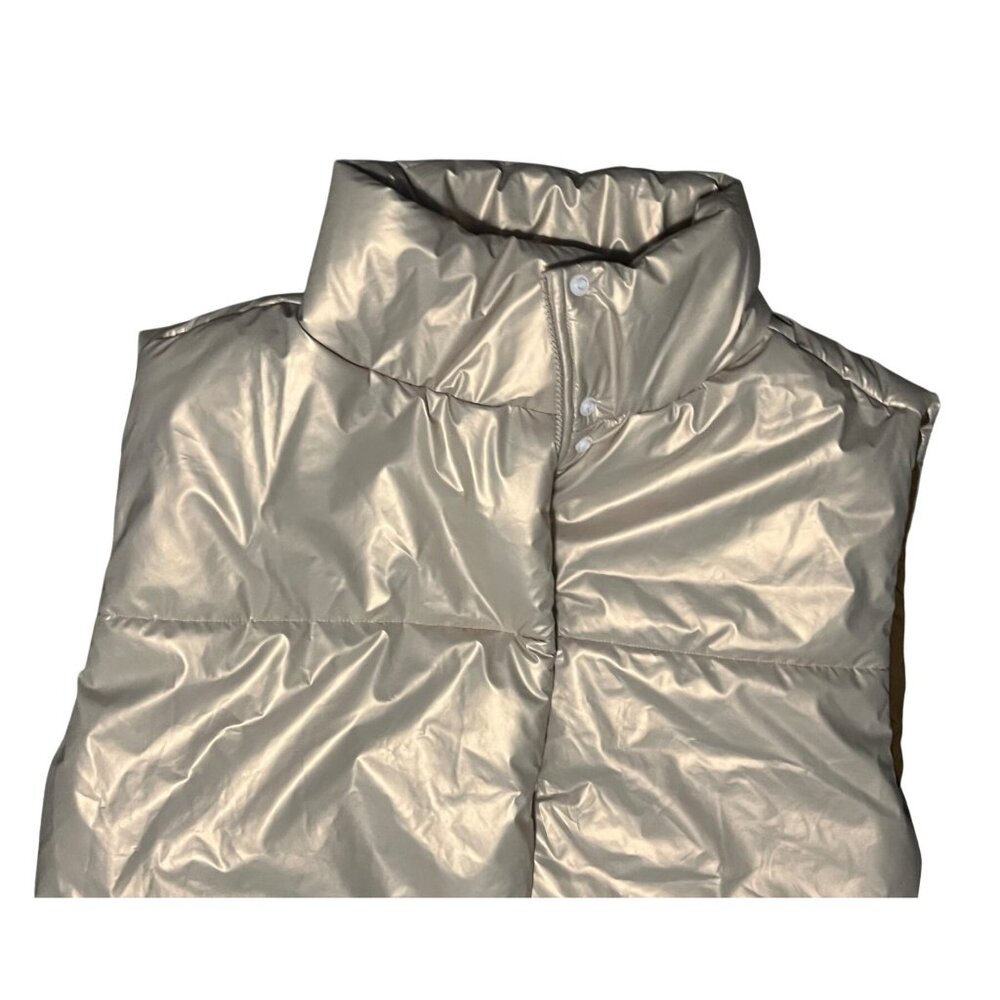 Fabletics Oversized Puffer Vest Sz XS Womens Shiny Beige Light Pink Sleeveless - Picture 6 of 10